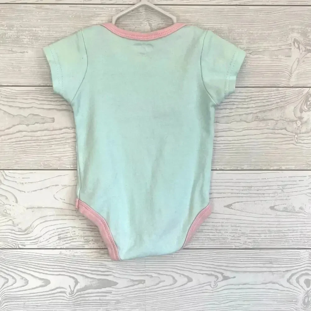 Girls’ Baby Gap/Baby Gear bundle of Onesies Size 12 months